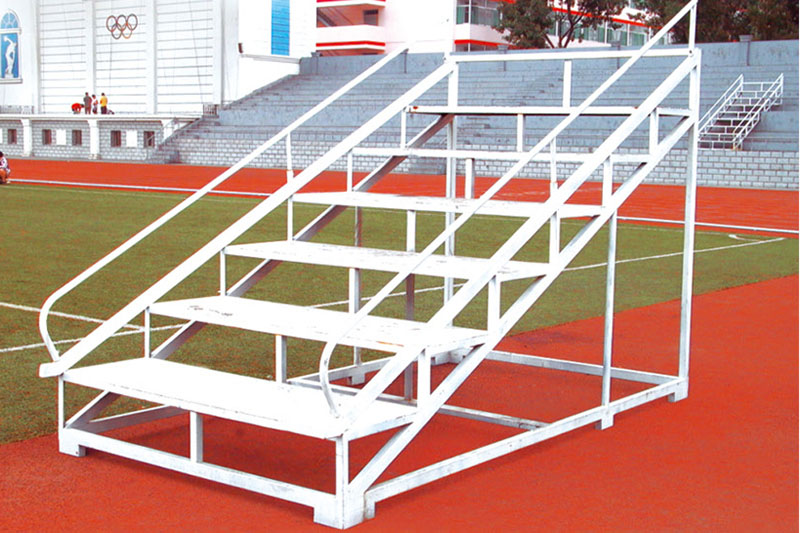 終點(diǎn)裁判臺(tái)A